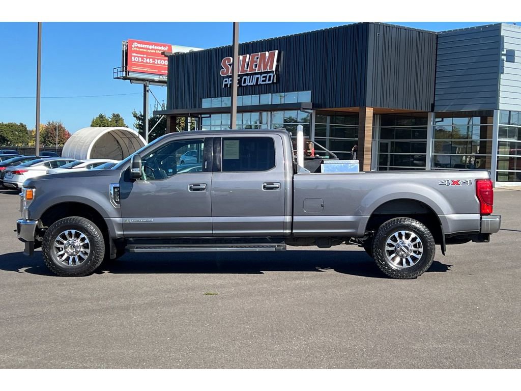 Used 2022 Ford F350 Lariat w/ Camper Package image 9