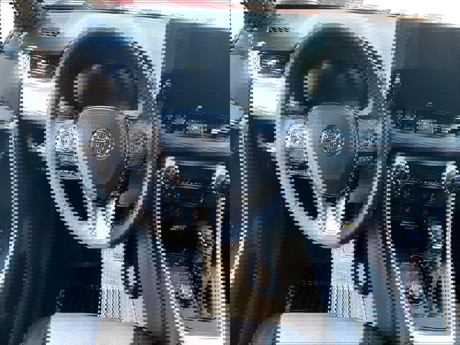 Used 2023 Toyota RAV4 XSE w/ Weather Package AWD/4WD image 17