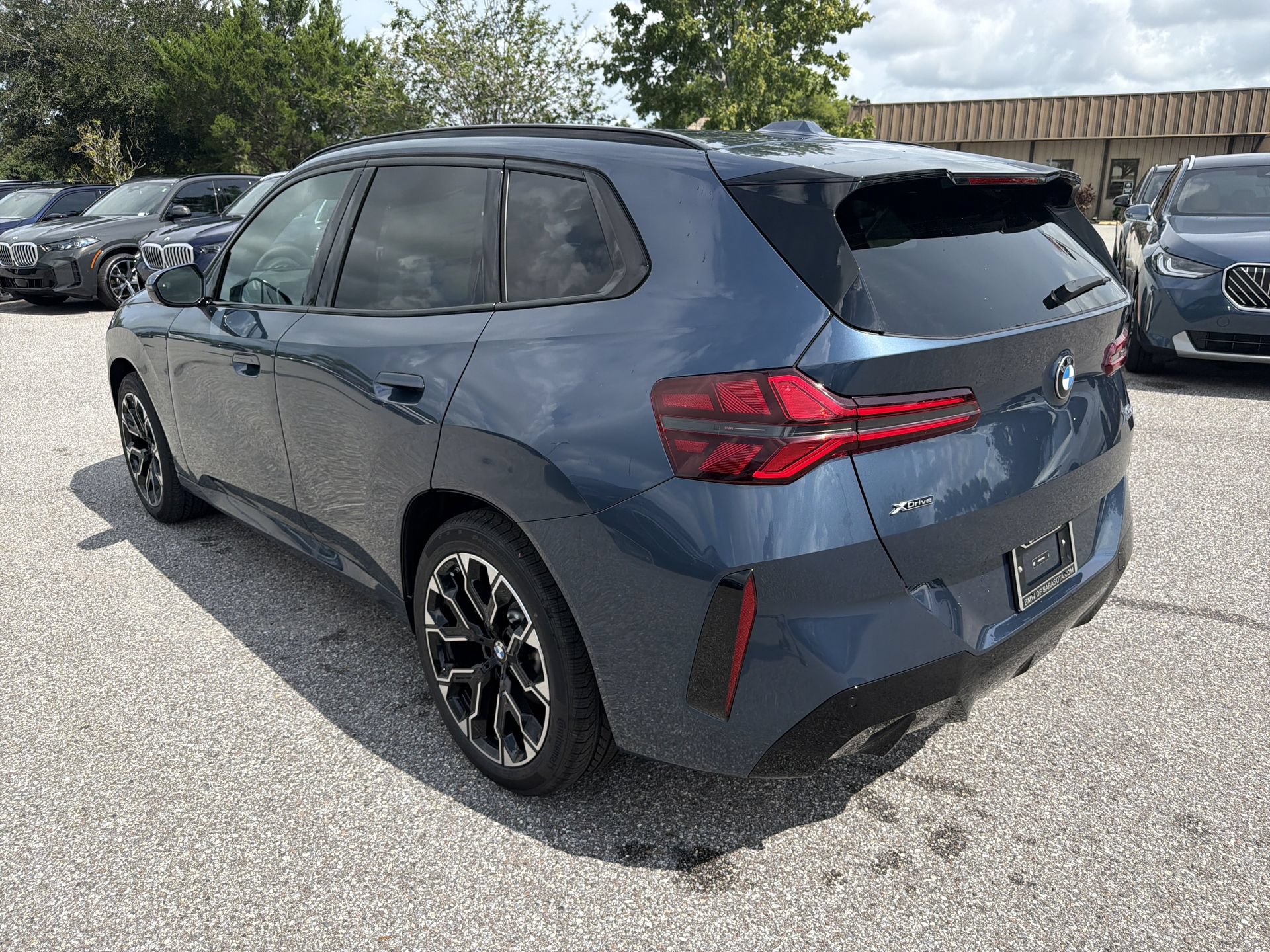 New 2026 BMW X3 xDrive30i w/ Premium Package AWD/4WD image 6