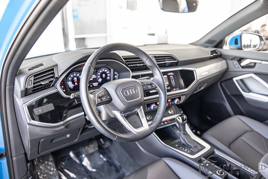 Used 2021 Audi Q3 2.0T Premium w/ Convenience Package AWD/4WD image 21