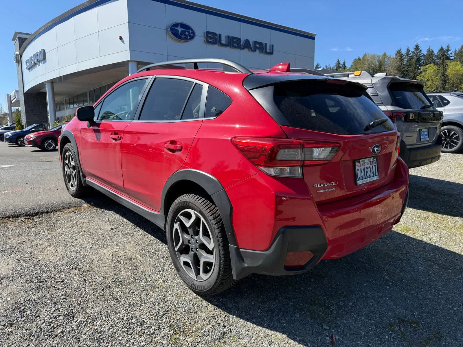 Used 2020 Subaru Crosstrek 2.0i Limited w/ Moonroof Package w/Navigation AWD/4WD image 2