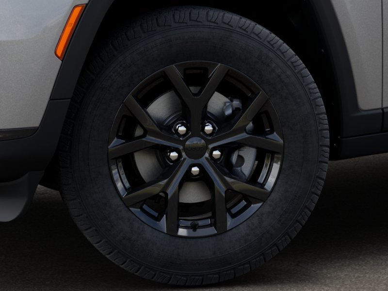 New 2025 Jeep Grand Cherokee L Altitude AWD/4WD image 30