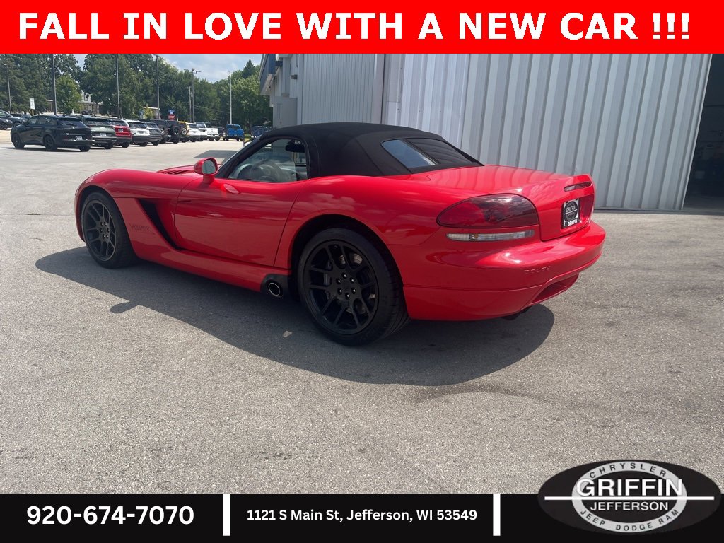 Used 2003 Dodge Viper SRT-10 image 3