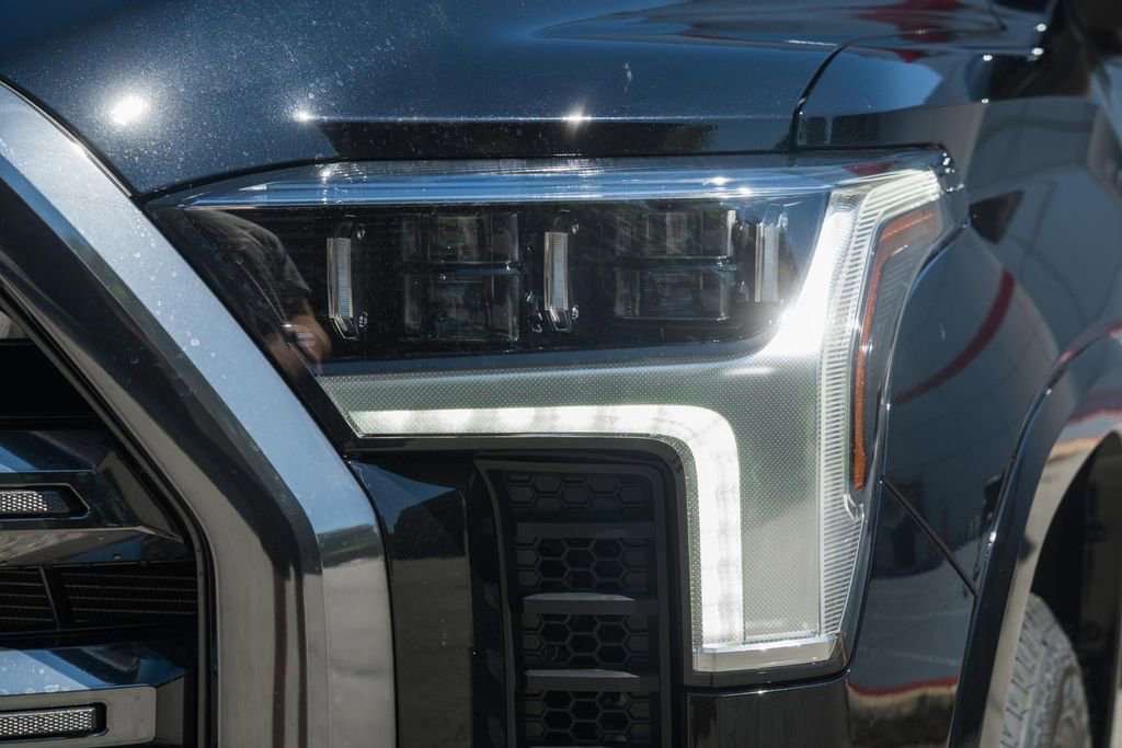 New 2026 Toyota Tundra Platinum AWD/4WD image 12