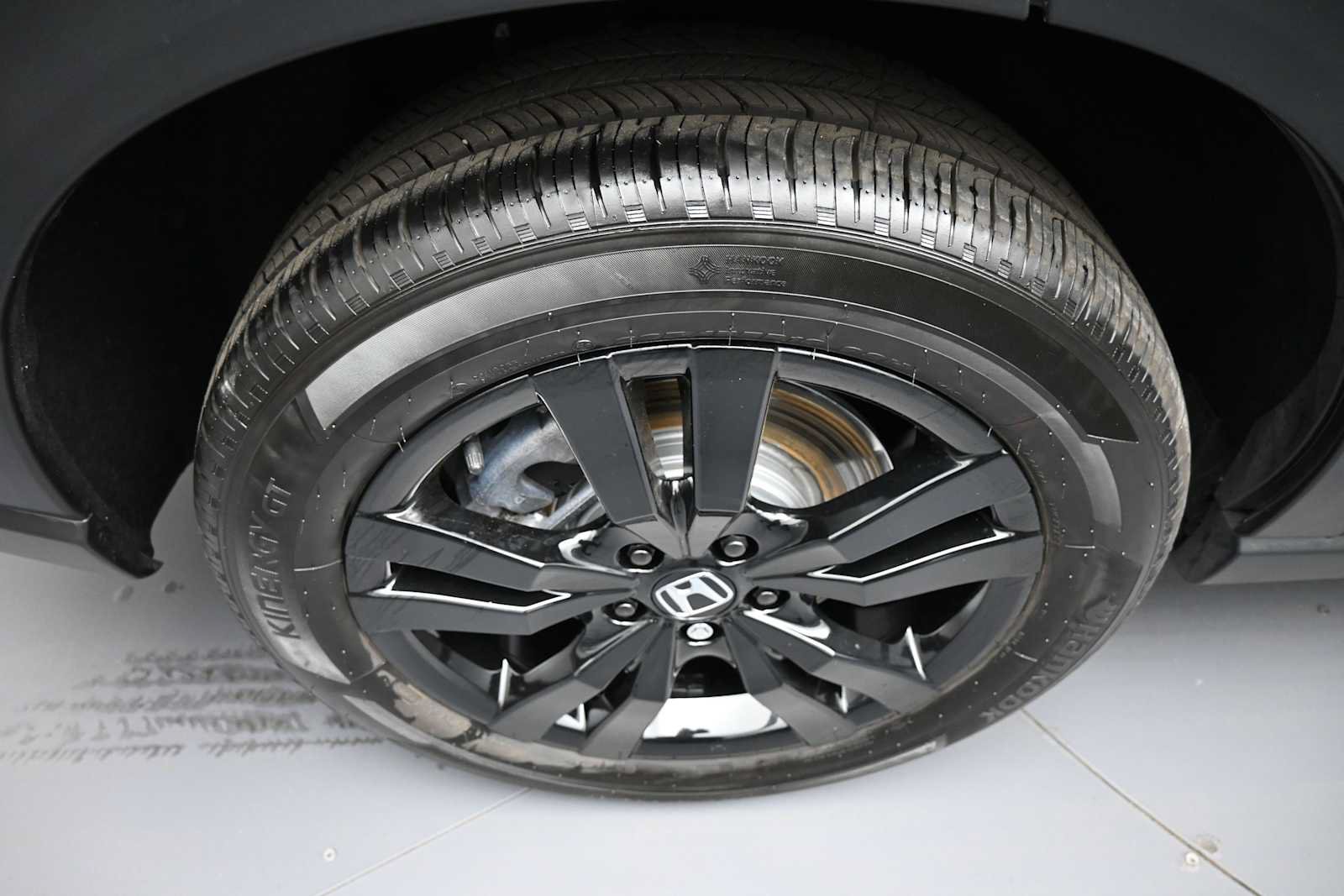 Certified 2027 Honda HR-V Sport image 13