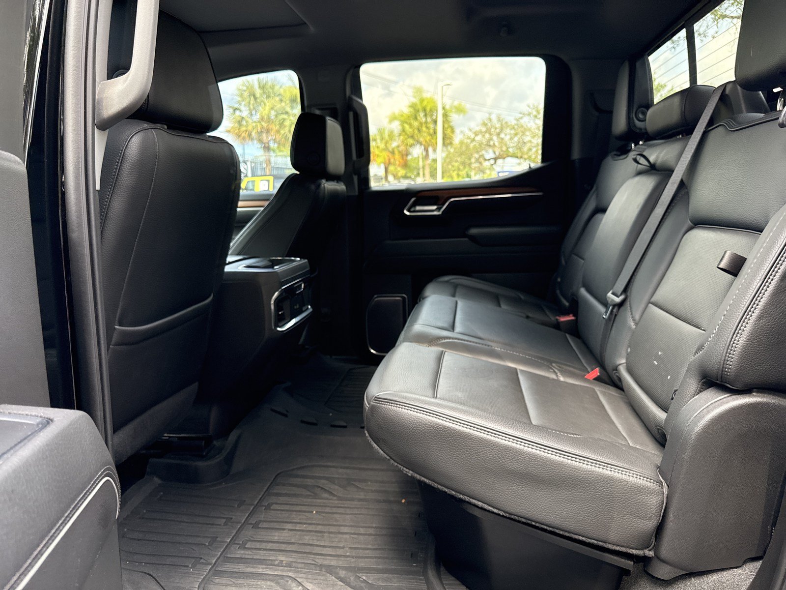Used 2022 GMC Sierra 1500 Denali AWD/4WD image 39