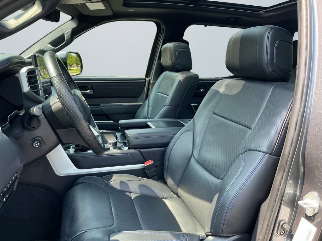 Used 2024 Toyota Tundra Platinum AWD/4WD image 10