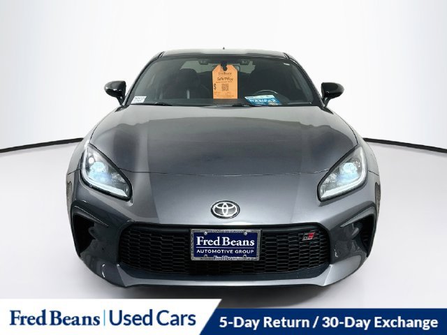 Used 2023 Toyota GR86 Premium RWD image 2