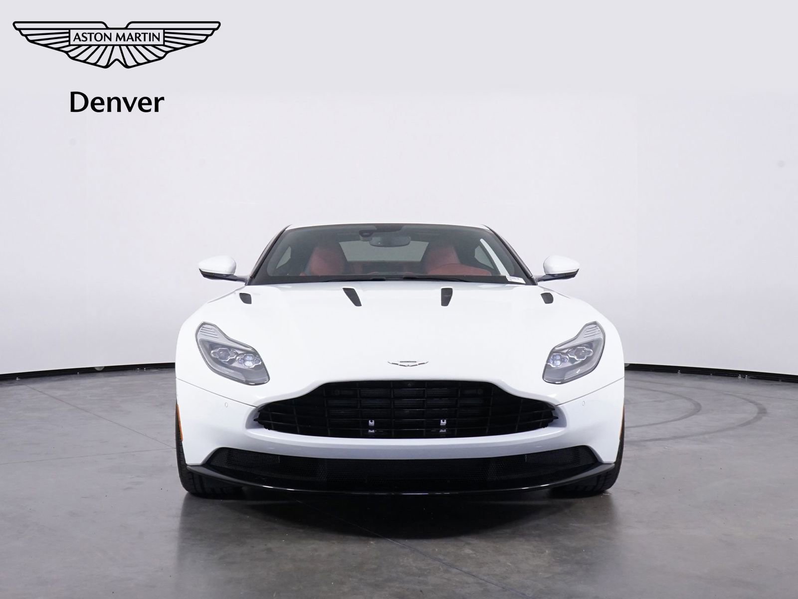 Used 2018 Aston Martin DB11 V12 image 22