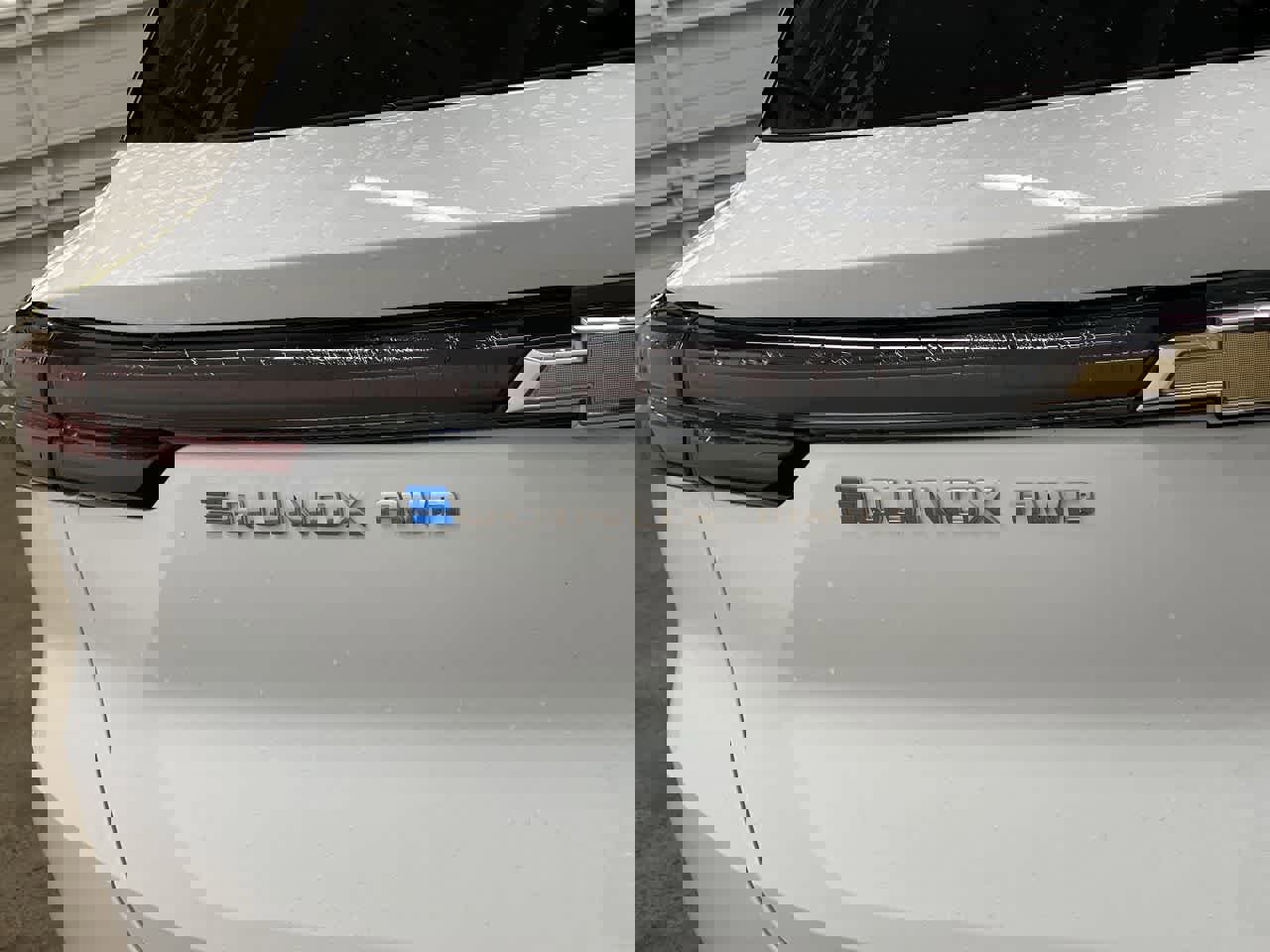 Used 2025 Chevrolet Equinox EV LT w/ Convenience Package image 10