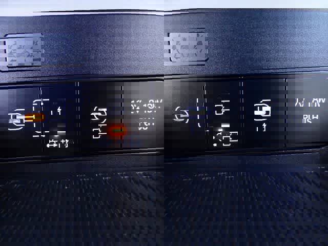 Used 2024 Hyundai Kona SEL image 29