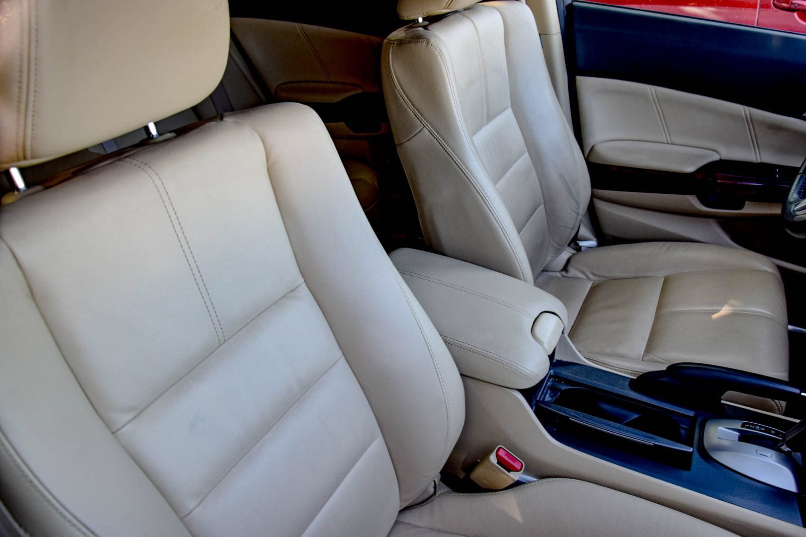 Used 2010 Honda Crosstour EX-L image 10