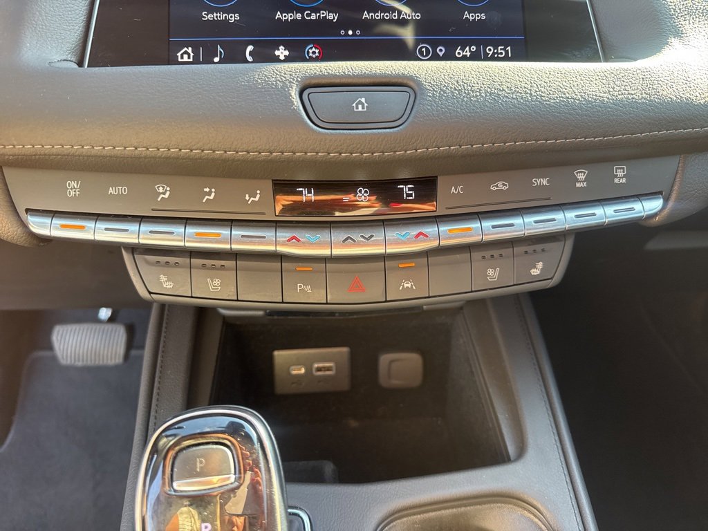 Used 2023 Cadillac XT4 Premium Luxury image 26