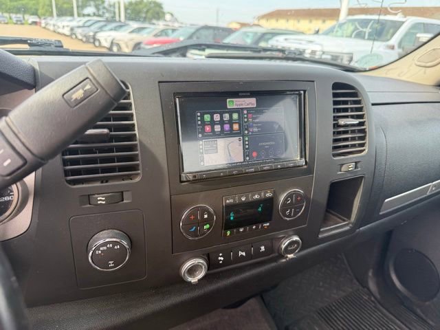 Used 2011 Chevrolet Silverado 1500 LT w/ All-Star Edition AWD/4WD image 16