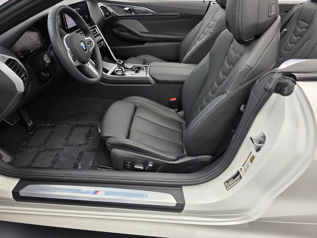 Used 2026 BMW 840i Convertible w/ Comfort Seating Package RWD image 10