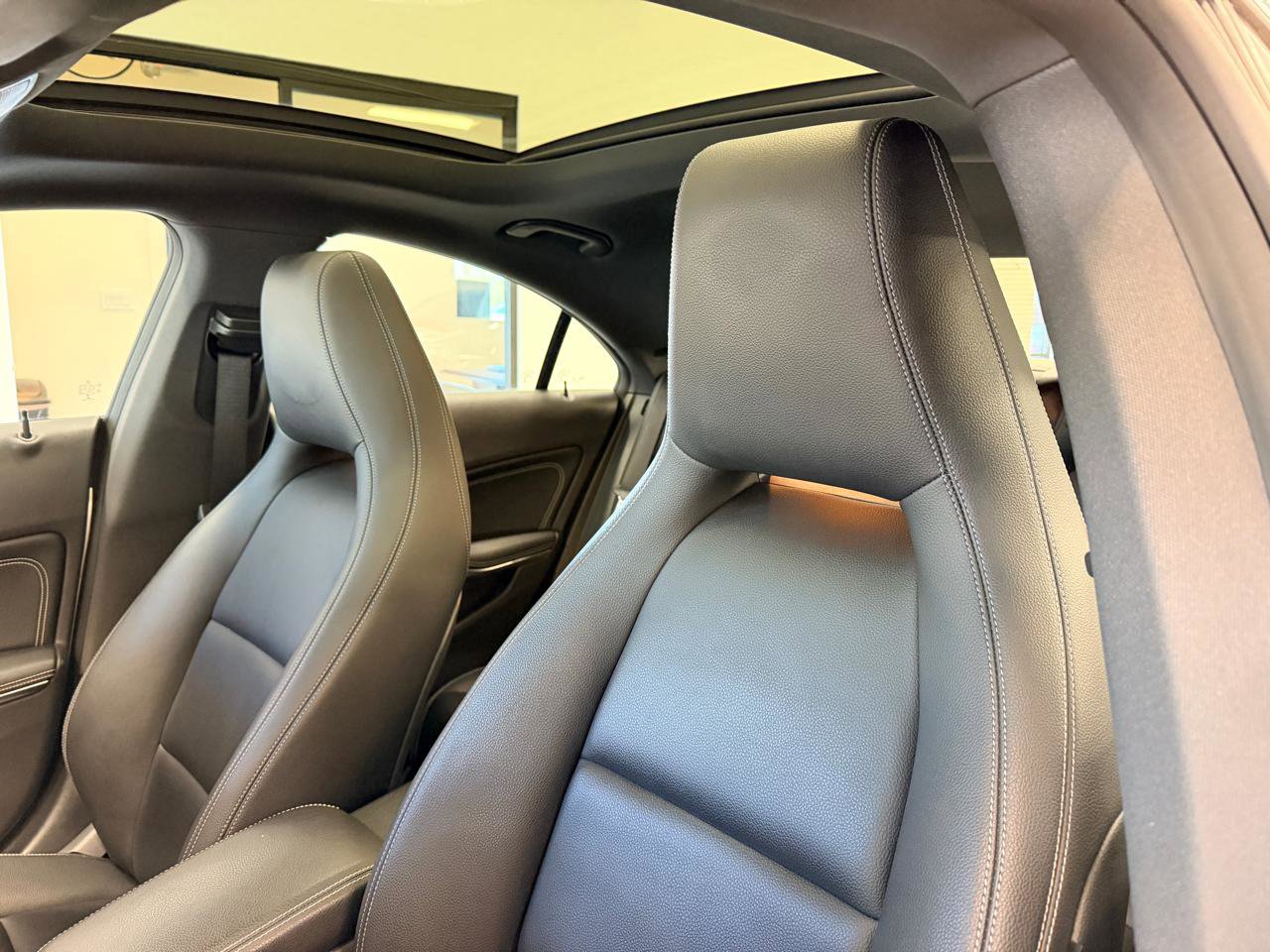 Used 2018 Mercedes-Benz CLA 250 image 18