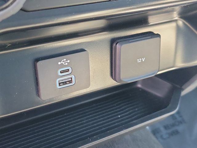 Certified 2025 Ford F250 XLT AWD/4WD image 31
