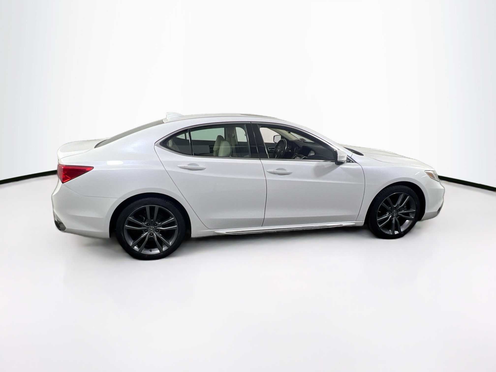Used 2020 Acura TLX V6 SH-AWD w/ Technology Pkg image 4