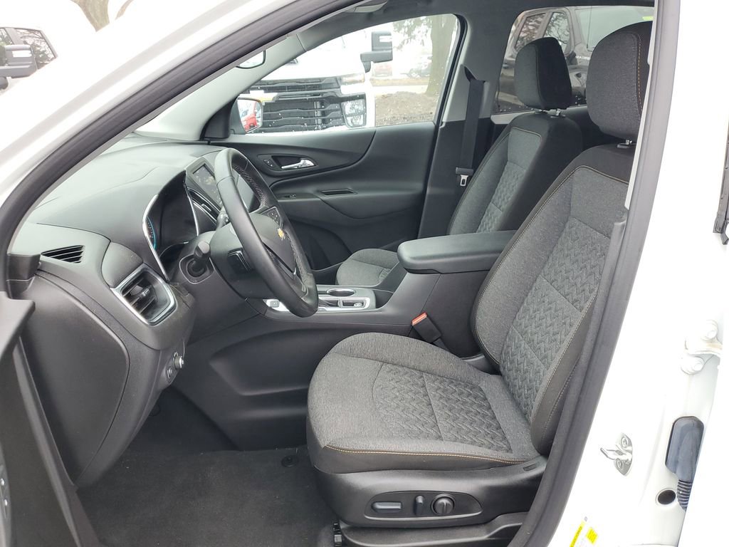 Used 2024 Chevrolet Equinox LT image 5