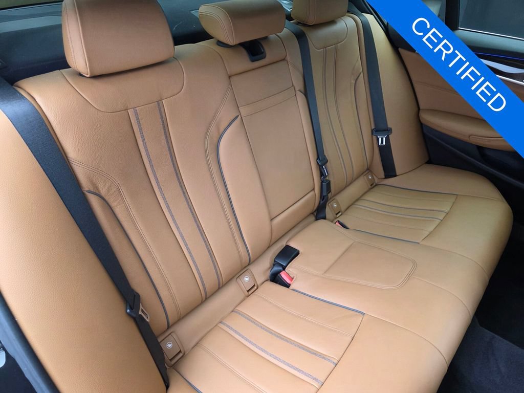 Used 2019 BMW 530e RWD image 28