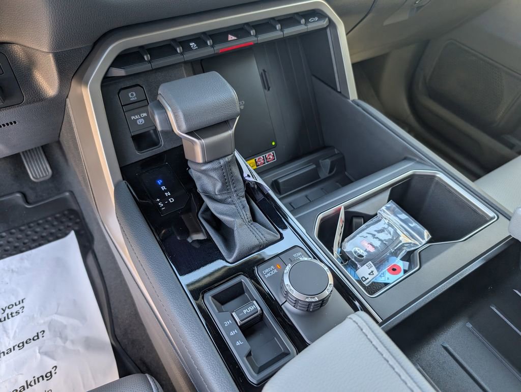 New 2026 Toyota Tundra Limited AWD/4WD image 19