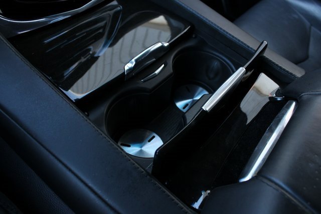 Used 2016 Cadillac Escalade Platinum image 7