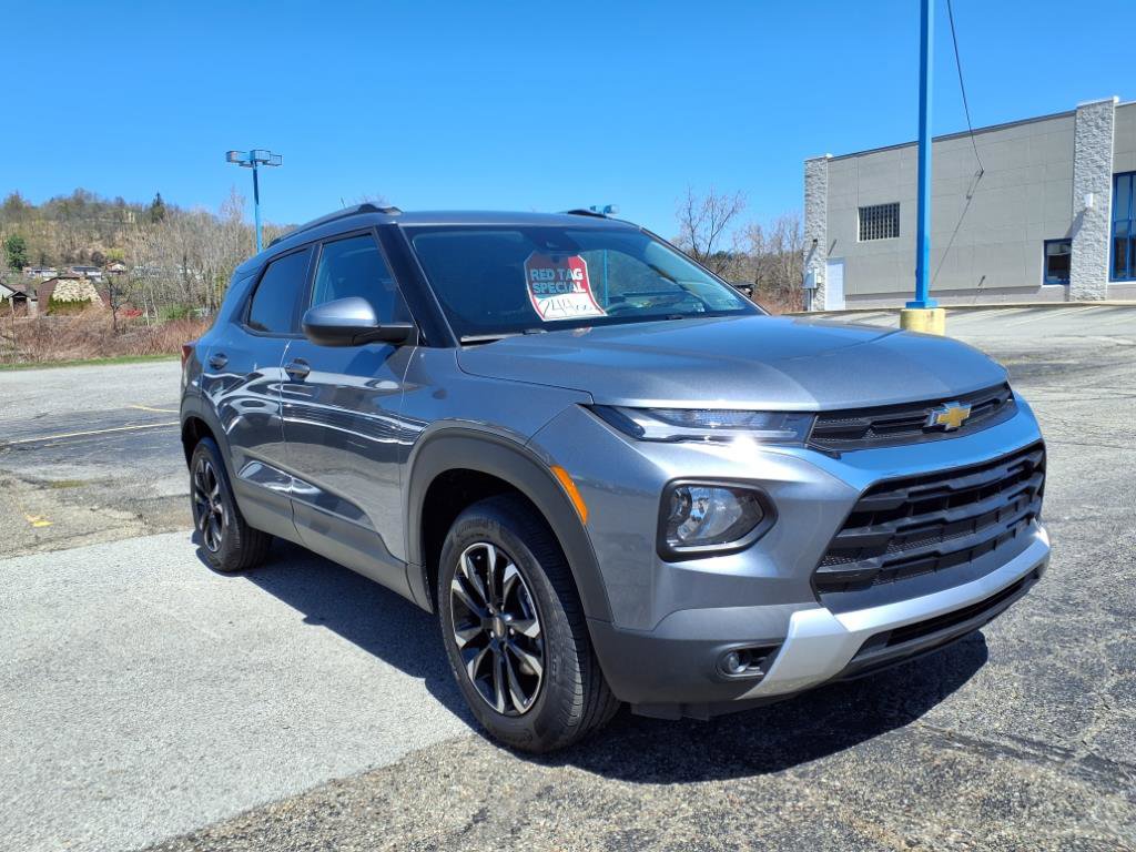 Certified 2022 Chevrolet TrailBlazer LT w/ Convenience Package image 1