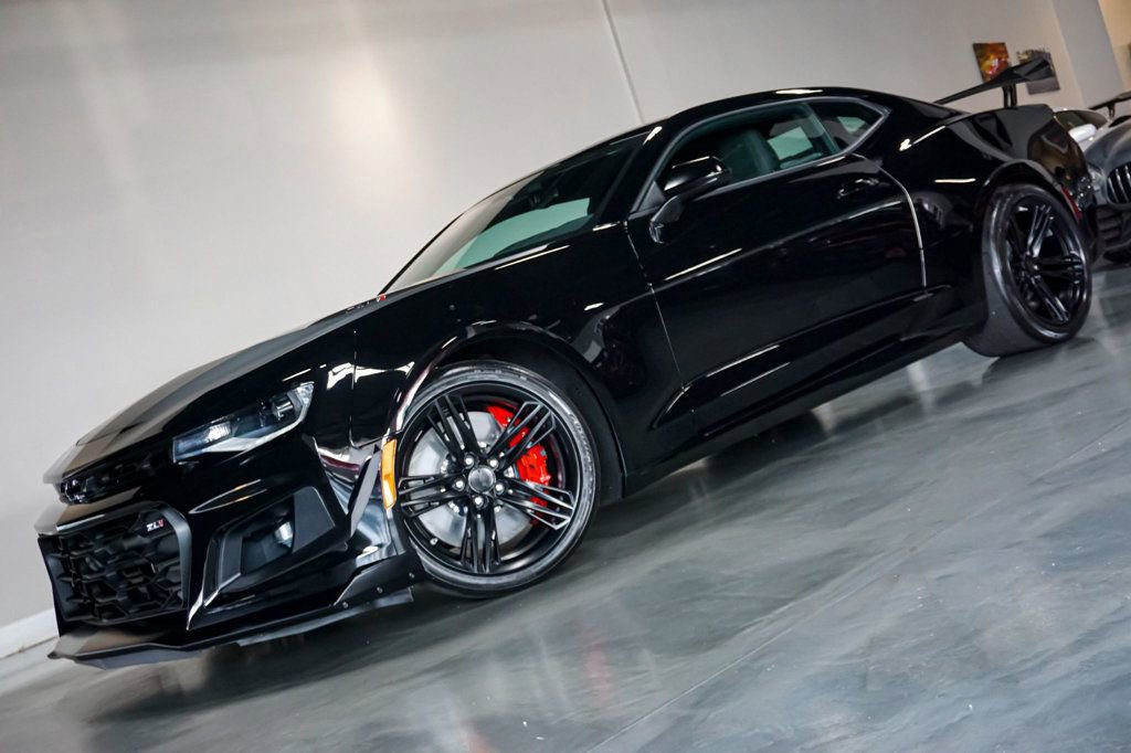Used 2018 Chevrolet Camaro ZL1 image 91