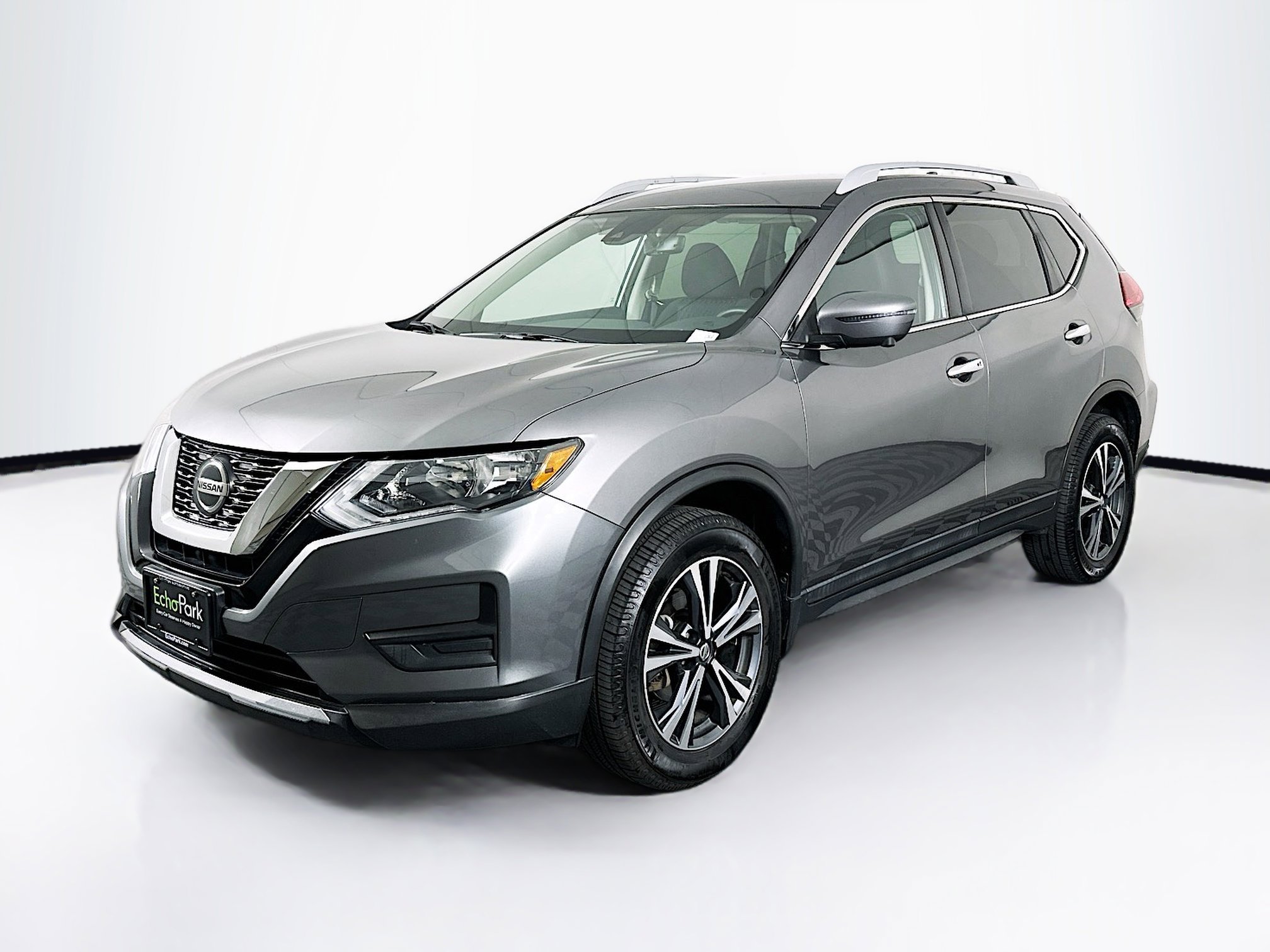 Used 2019 Nissan Rogue SV w/ Premium Package AWD/4WD image 3