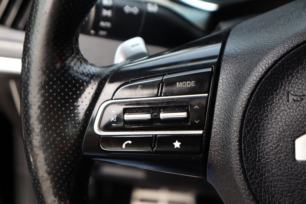 Used 2023 Kia Stinger GT-Line image 21