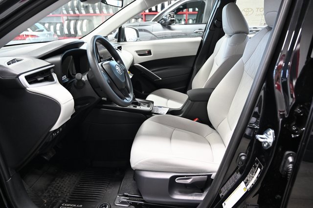 New 2026 Toyota Corolla Cross L image 10