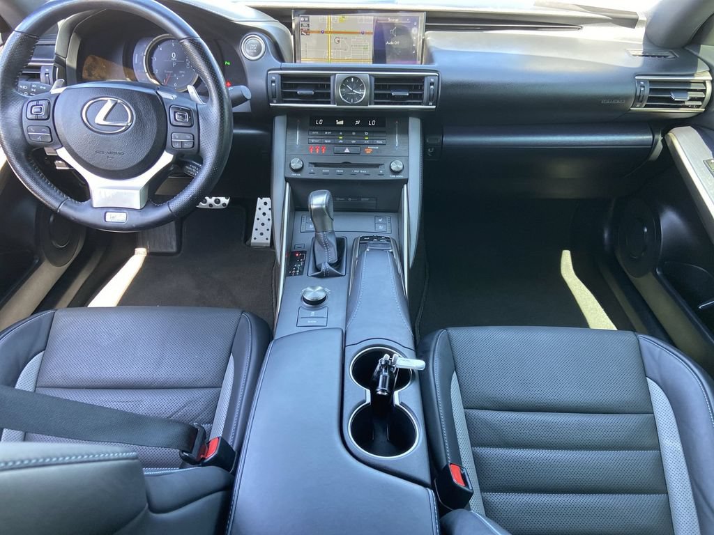 Used 2020 Lexus IS 300 F Sport w/ Blackline Edition RWD image 17