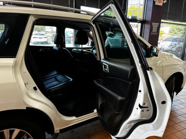 Used 2020 Nissan Pathfinder SL image 28