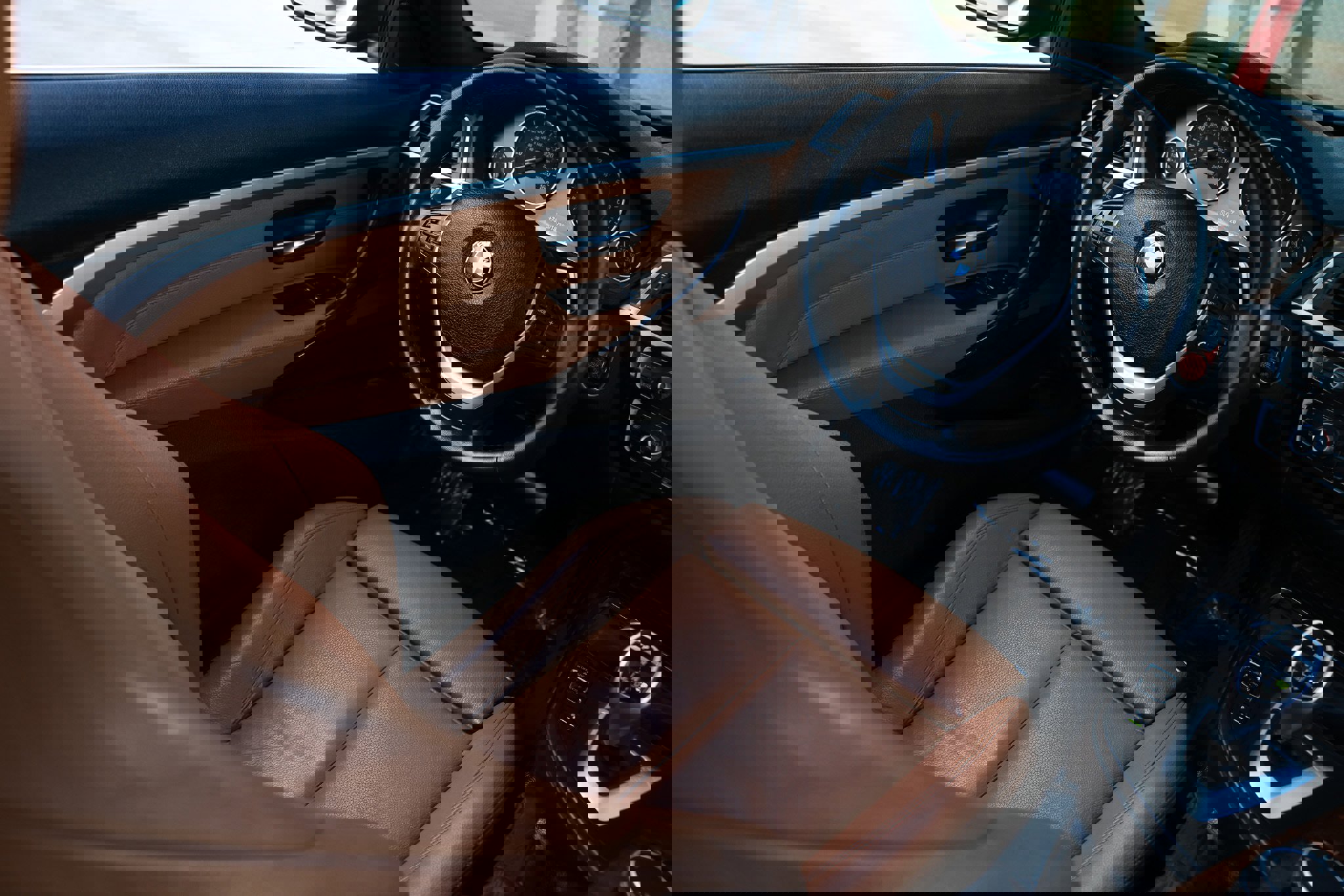 Used 2020 BMW 430i Coupe w/ Convenience Package RWD image 29