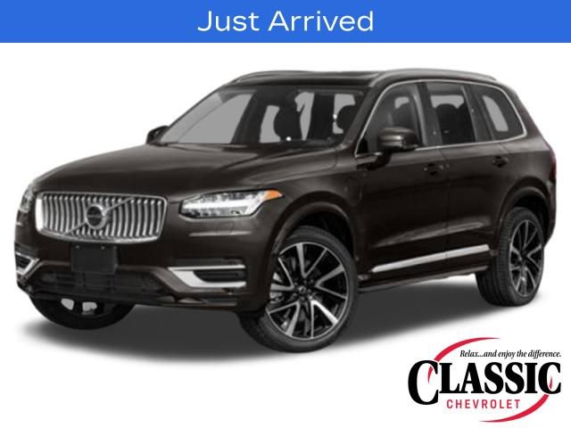 Used 2022 Volvo XC90 T8 Inscription w/ Advanced Package