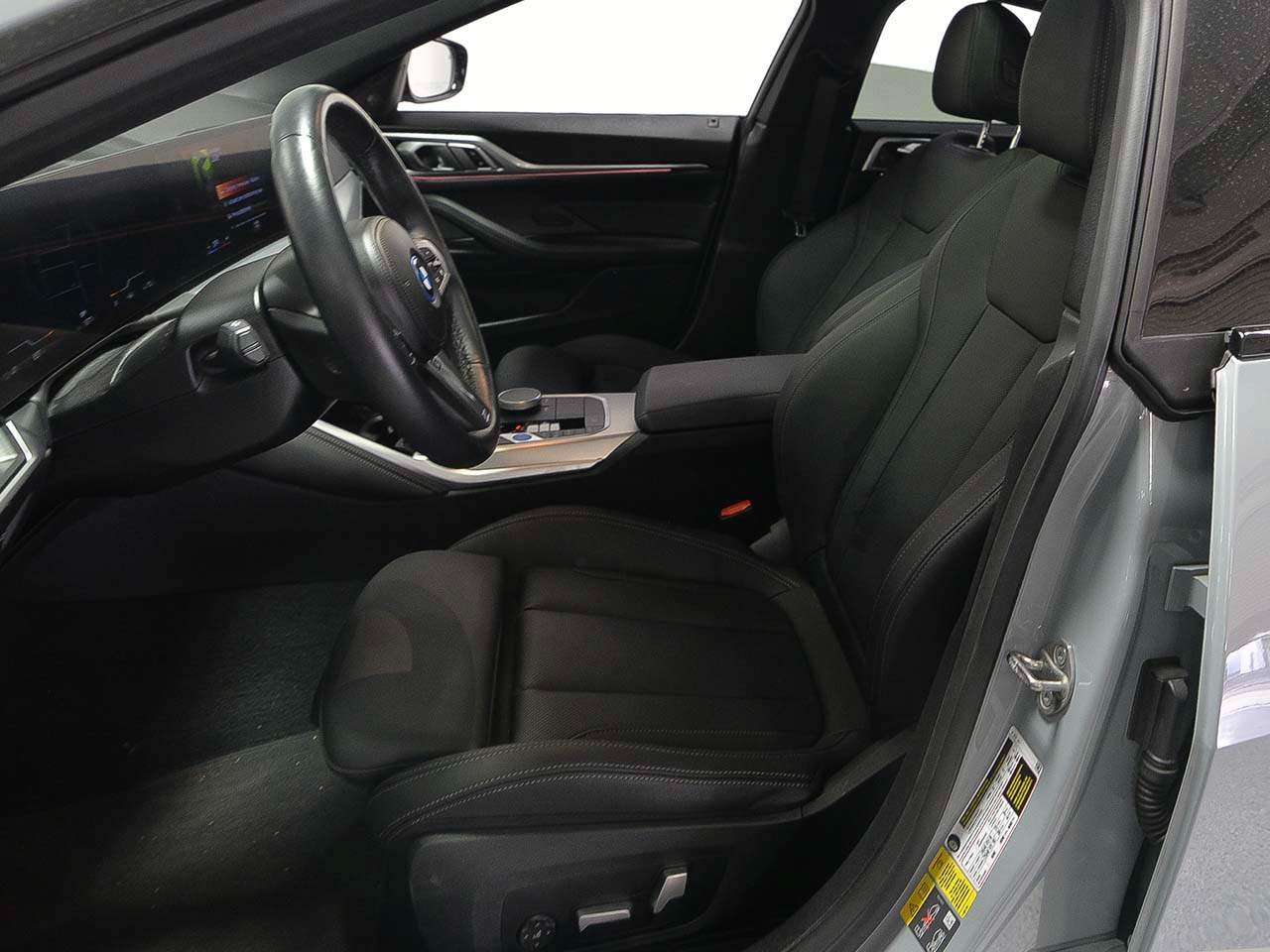 Used 2023 BMW i4 eDrive40 w/ M Sport Package RWD image 8