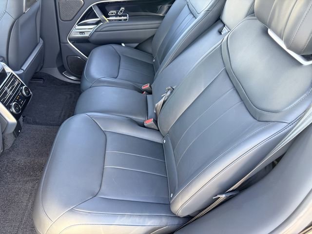 Used 2025 Land Rover Range Rover Autobiography image 25