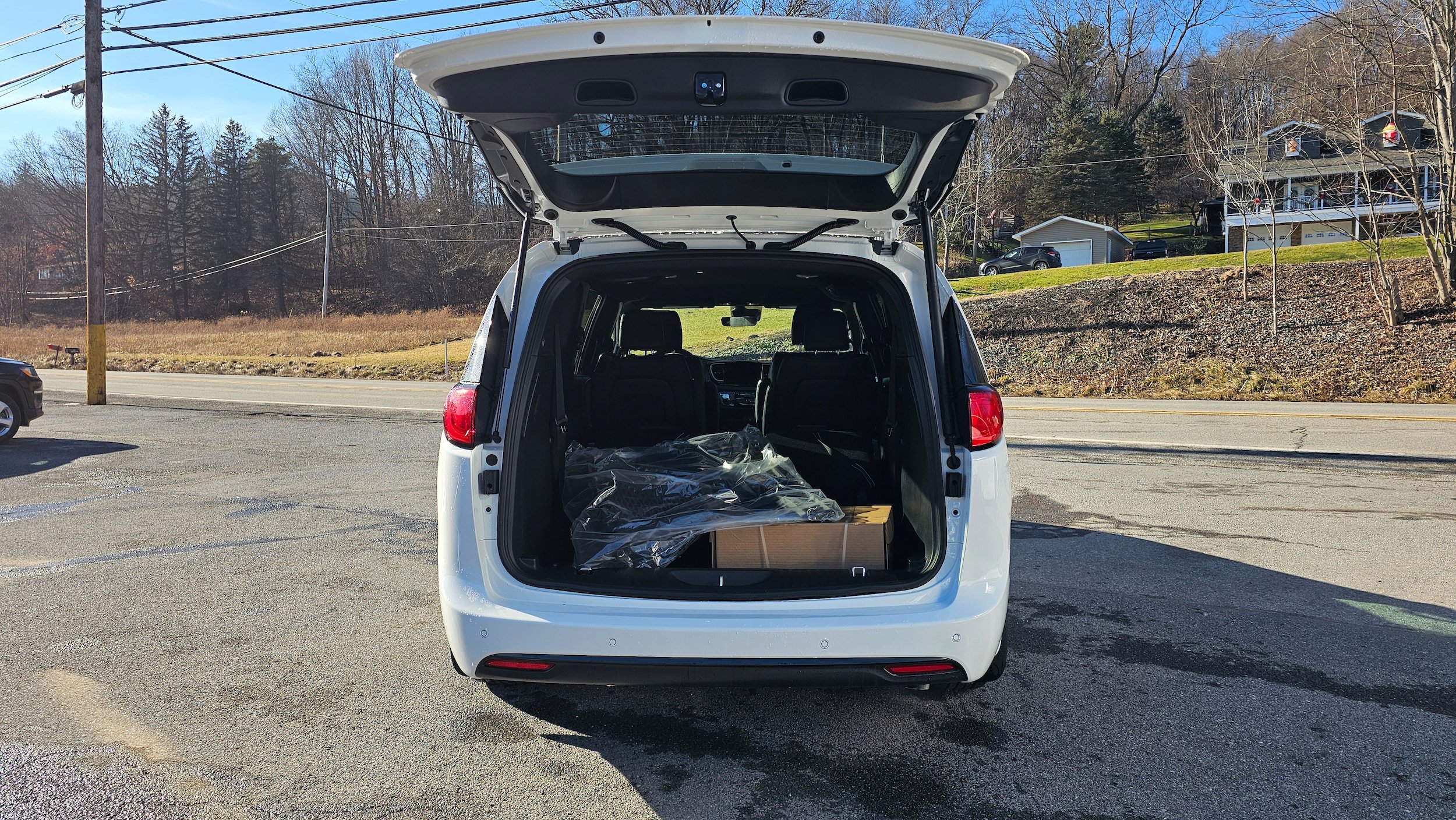 New 2026 Chrysler Voyager LX image 13