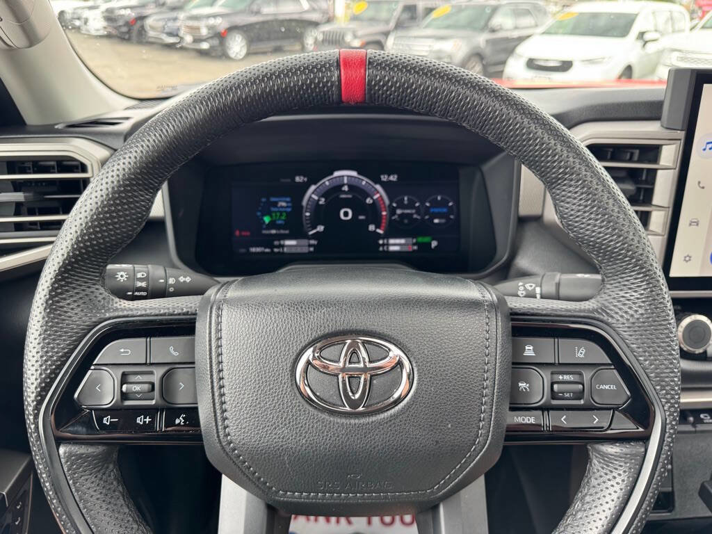 Used 2024 Toyota Tundra Limited image 17