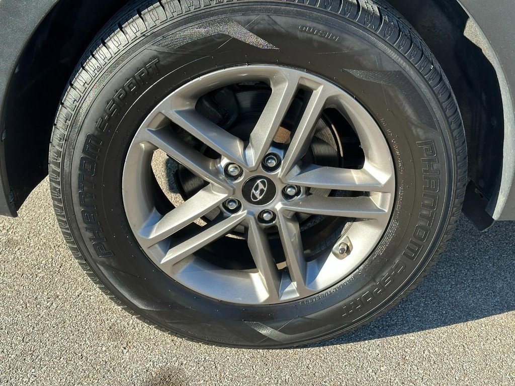 Used 2018 Hyundai Santa Fe Sport image 7