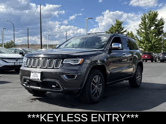 Used 2018 Jeep Grand Cherokee Overland AWD/4WD image 7