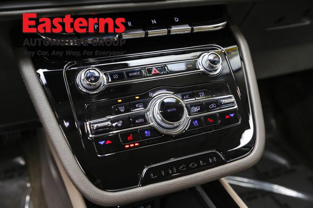 Used 2022 Lincoln Corsair FWD w/ Equipment Group 101A image 13