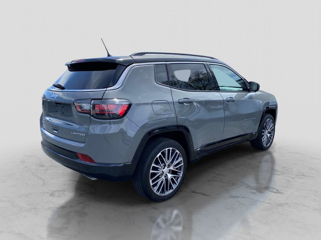 Certified 2022 Jeep Compass Limited w/ Elite Group AWD/4WD image 8