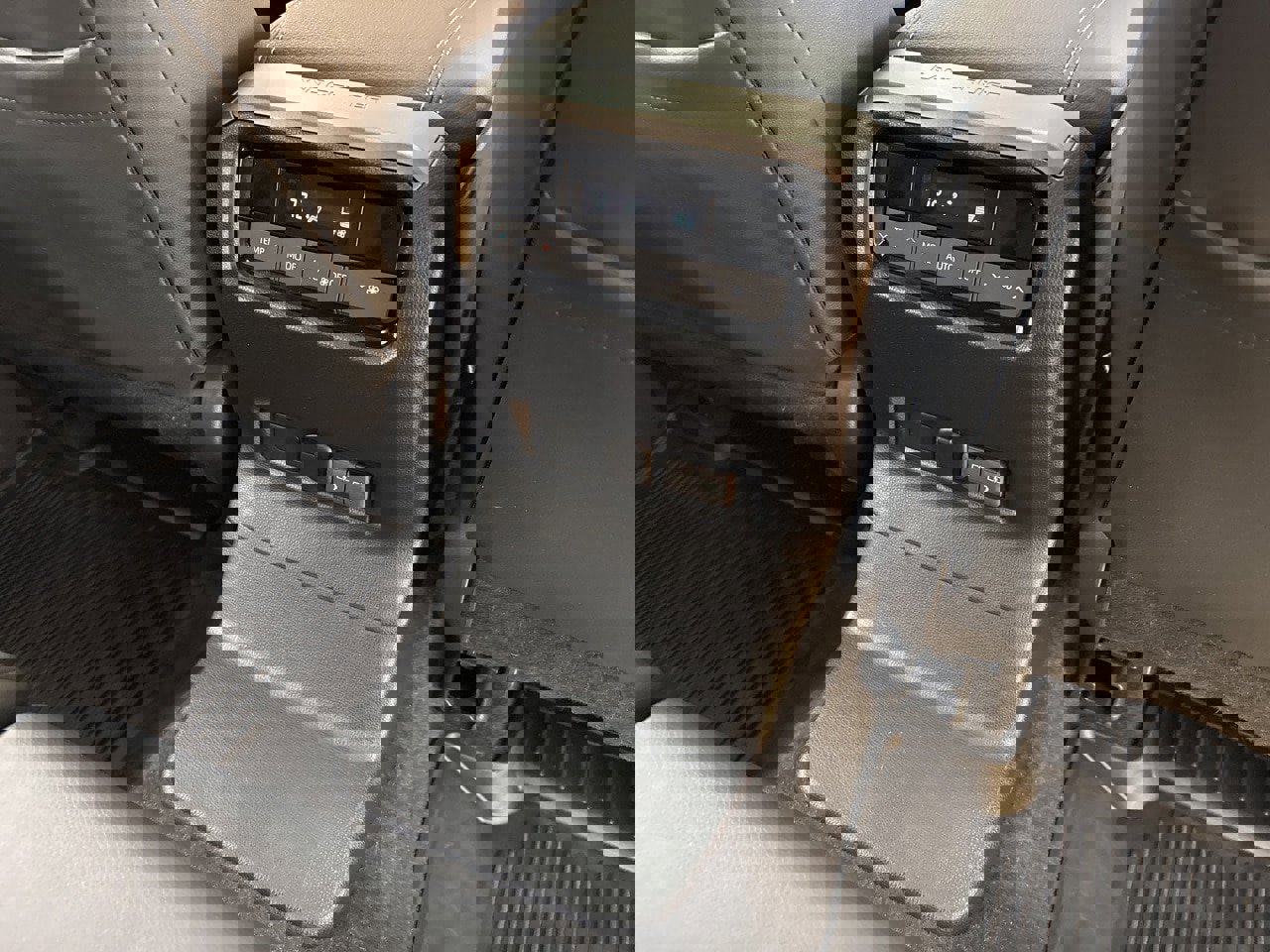 Certified 2024 Toyota Land Cruiser image 46