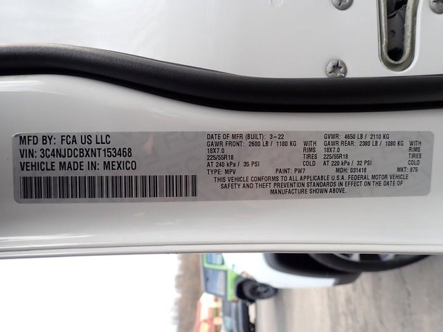 Certified 2022 Jeep Compass Limited image 18