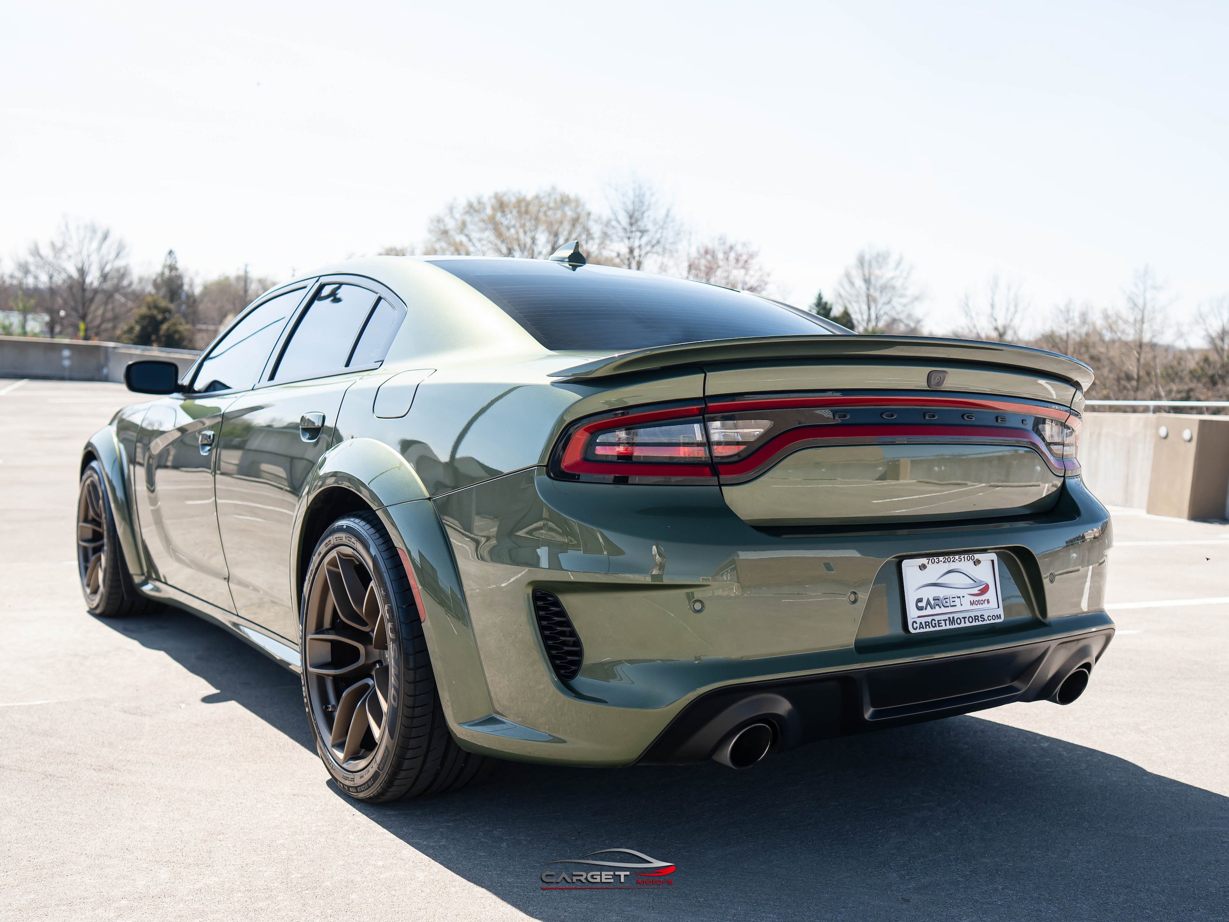Used 2022 Dodge Charger SRT Hellcat w/ Harman/Kardon Audio Group RWD image 5