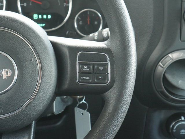 Used 2018 Jeep Wrangler Sport image 14