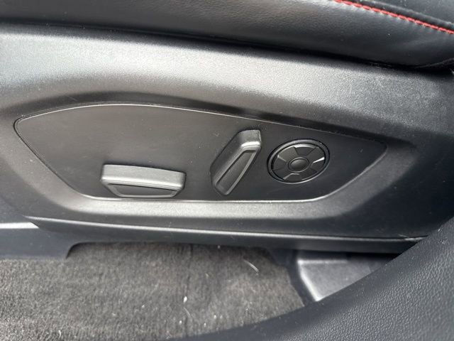 Used 2025 Ford Explorer ST image 31