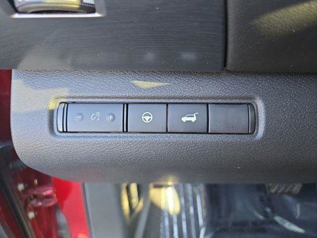 Certified 2025 Nissan Pathfinder SL w/ SL Premium Package image 16