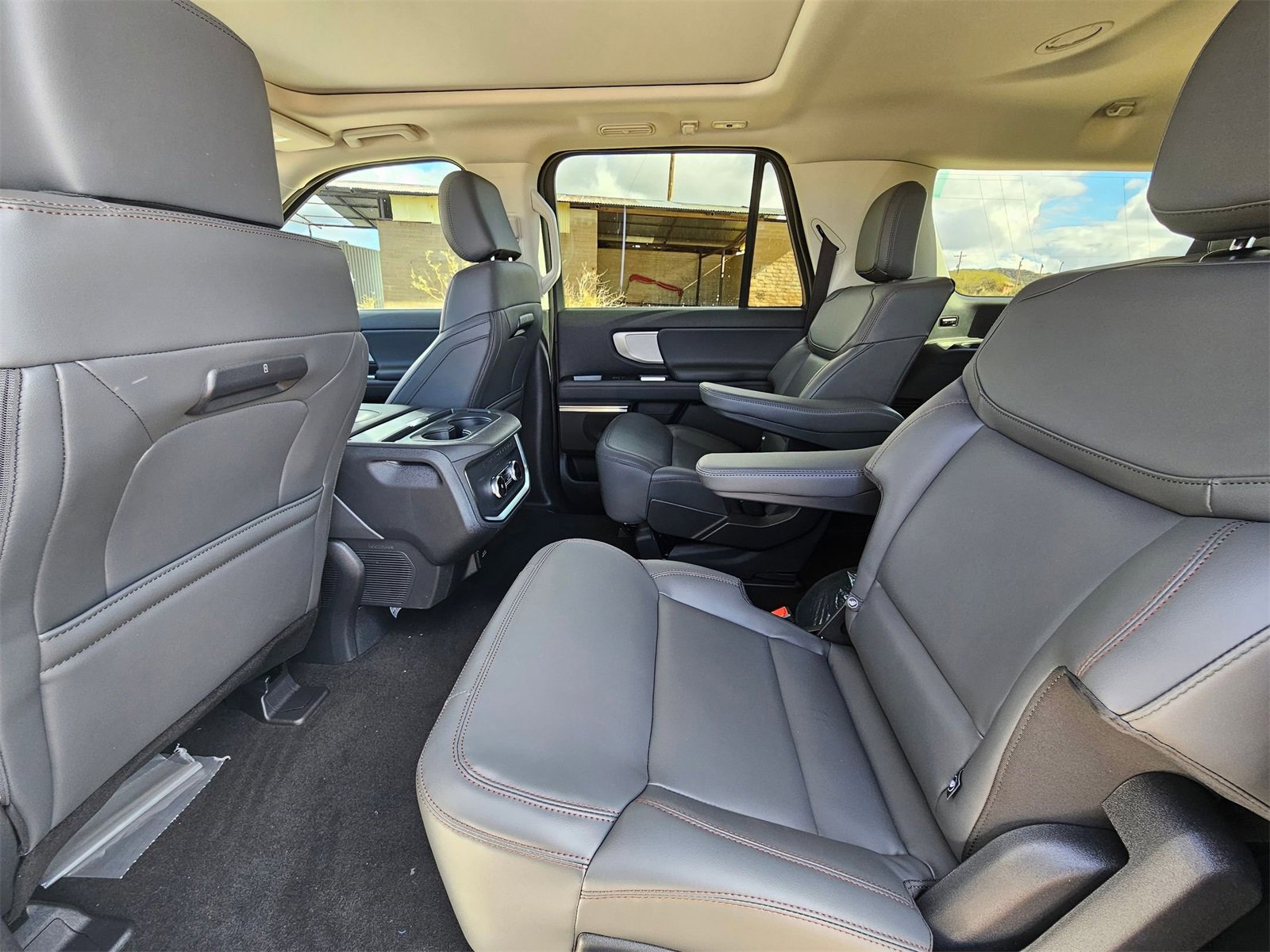 New 2025 Ford Expedition Max Active image 20